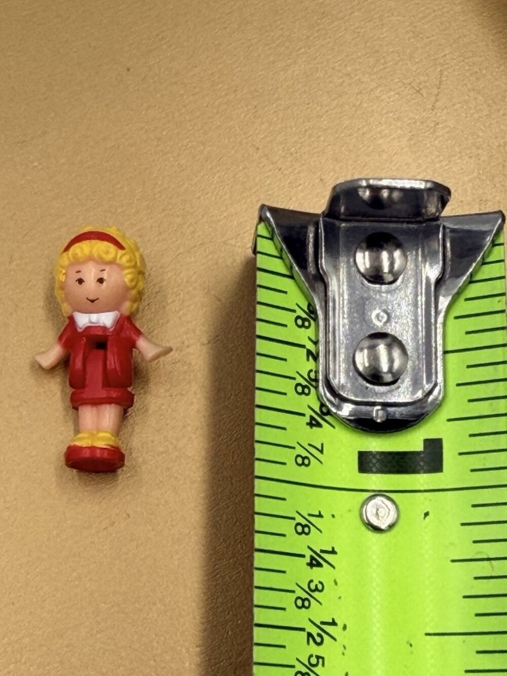 Vintage Polly Pocket 1989 Bluebird Figure Red Dress Townhouse Cafe Replacement - Picture 11 of 11